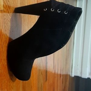 G by Guess black platform heels